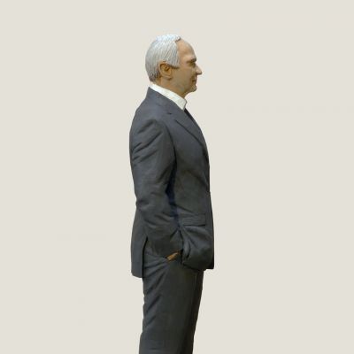 PortraitK_sr.jpg