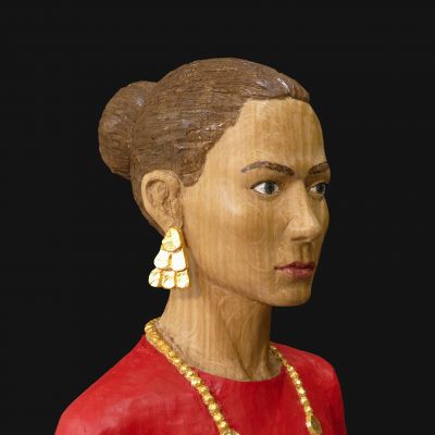 woman_w-r-dress_port_s.jpg